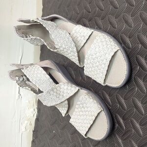 7.5 silver flat sandals